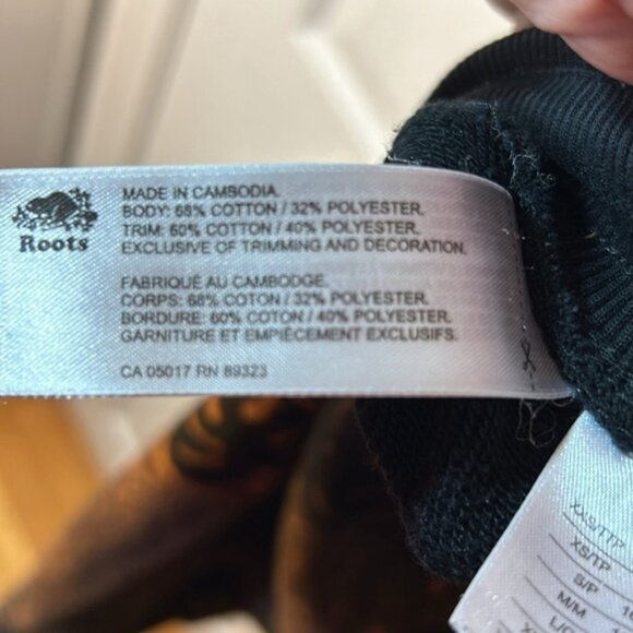 Roots Black Joggers Handpainted Leaf Pattern Medium - Picture 7 of 7